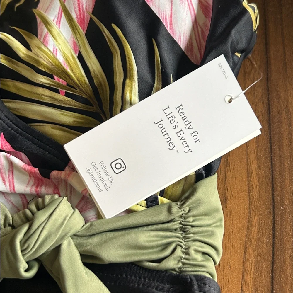 NWT‎ Lands' End Leaf Print Halter Wrap Swimsuit